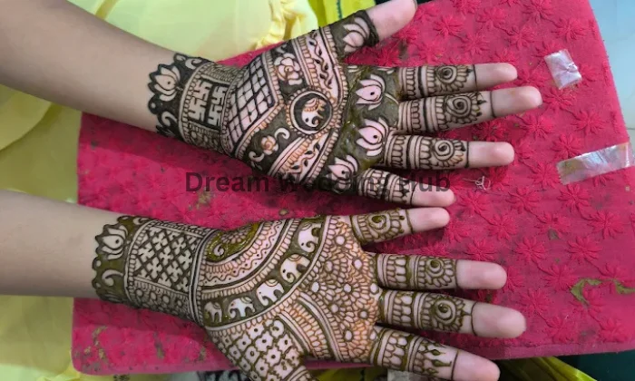 Heer Mehndi Art